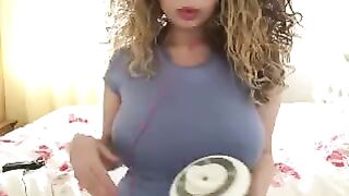 ARUBA RUWBA asmr huge titties booty lick mic